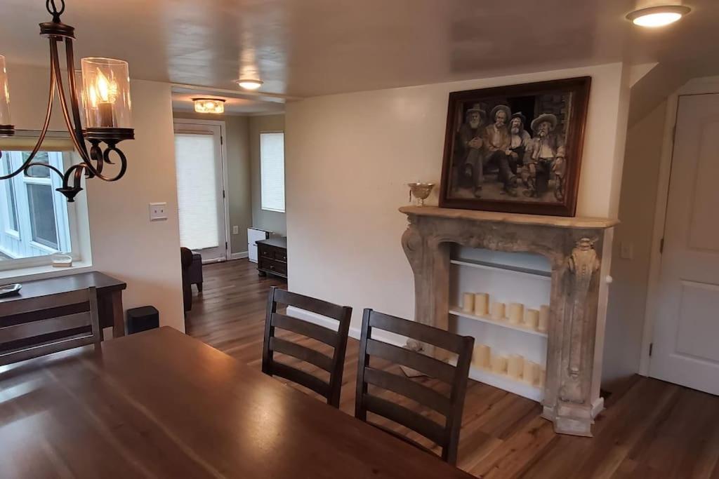Luxury Dt Cottage - Free Parking - Self Check-In Anchorage Exterior foto